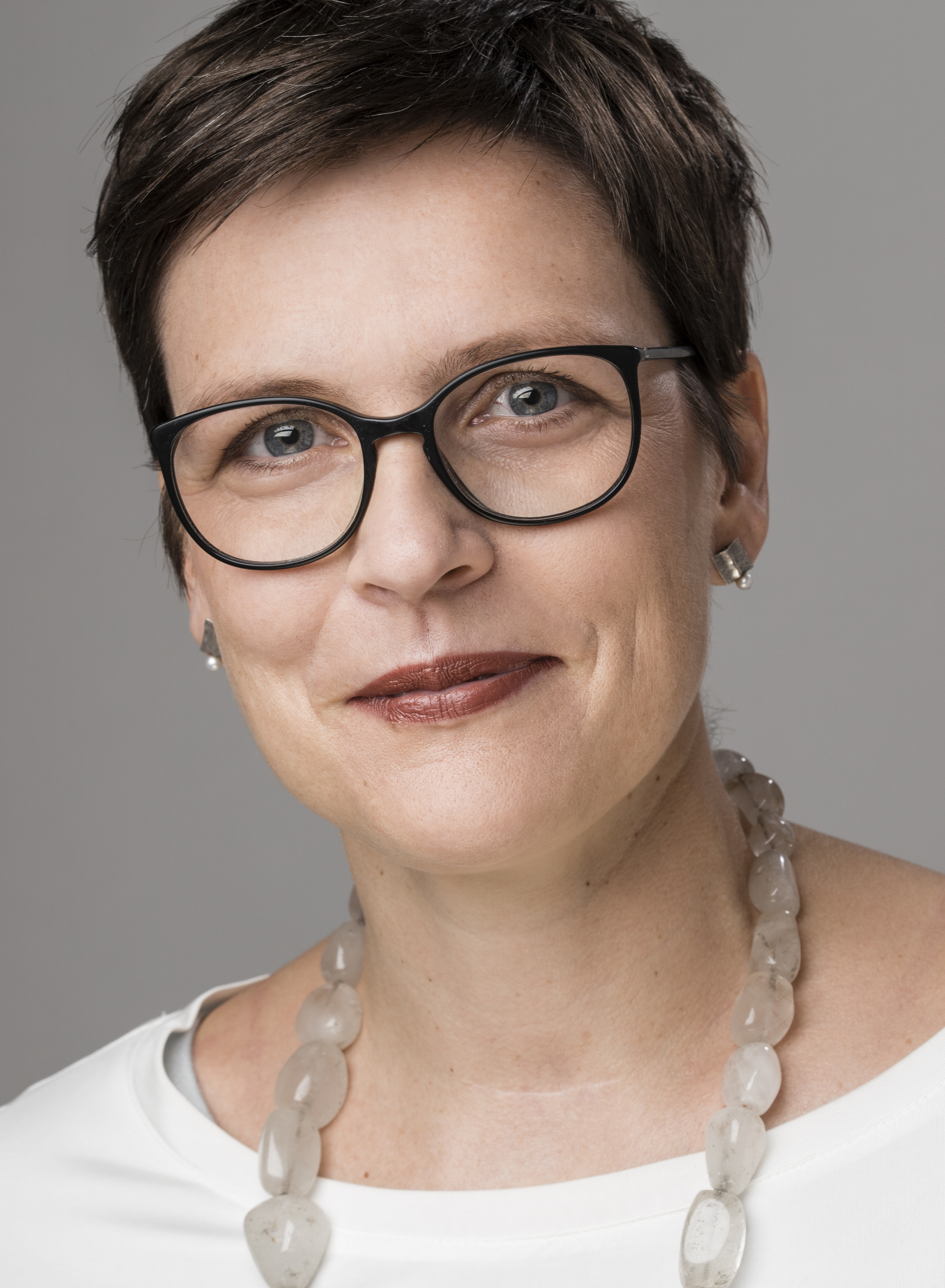 Prof. Dr. Anne Letsch